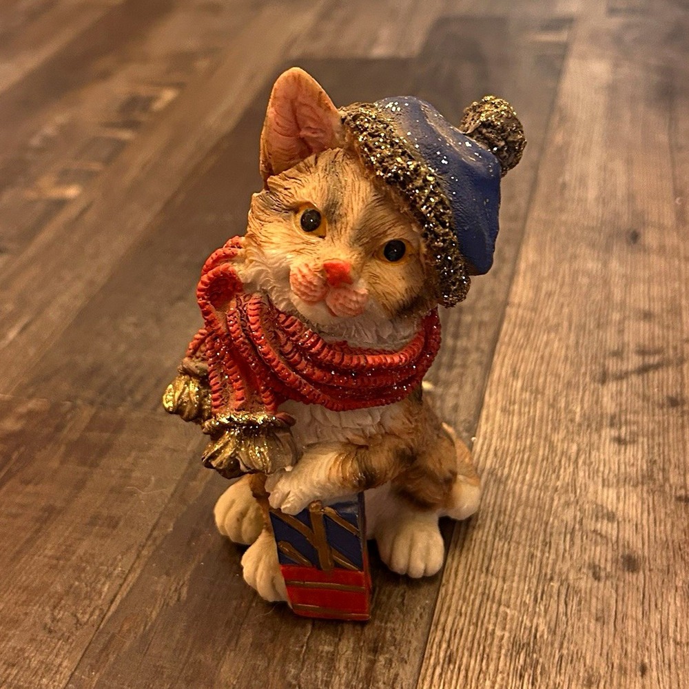 Jubilee Giftware Resin Cat Figurine Blue Hat Red Scarf Holding Present